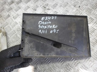 полка аккумулятора Dacia Sandero 1 поколение 2009, 1.4 л., бензин, МКПП, хетчбэк 5 дв., 8200707671