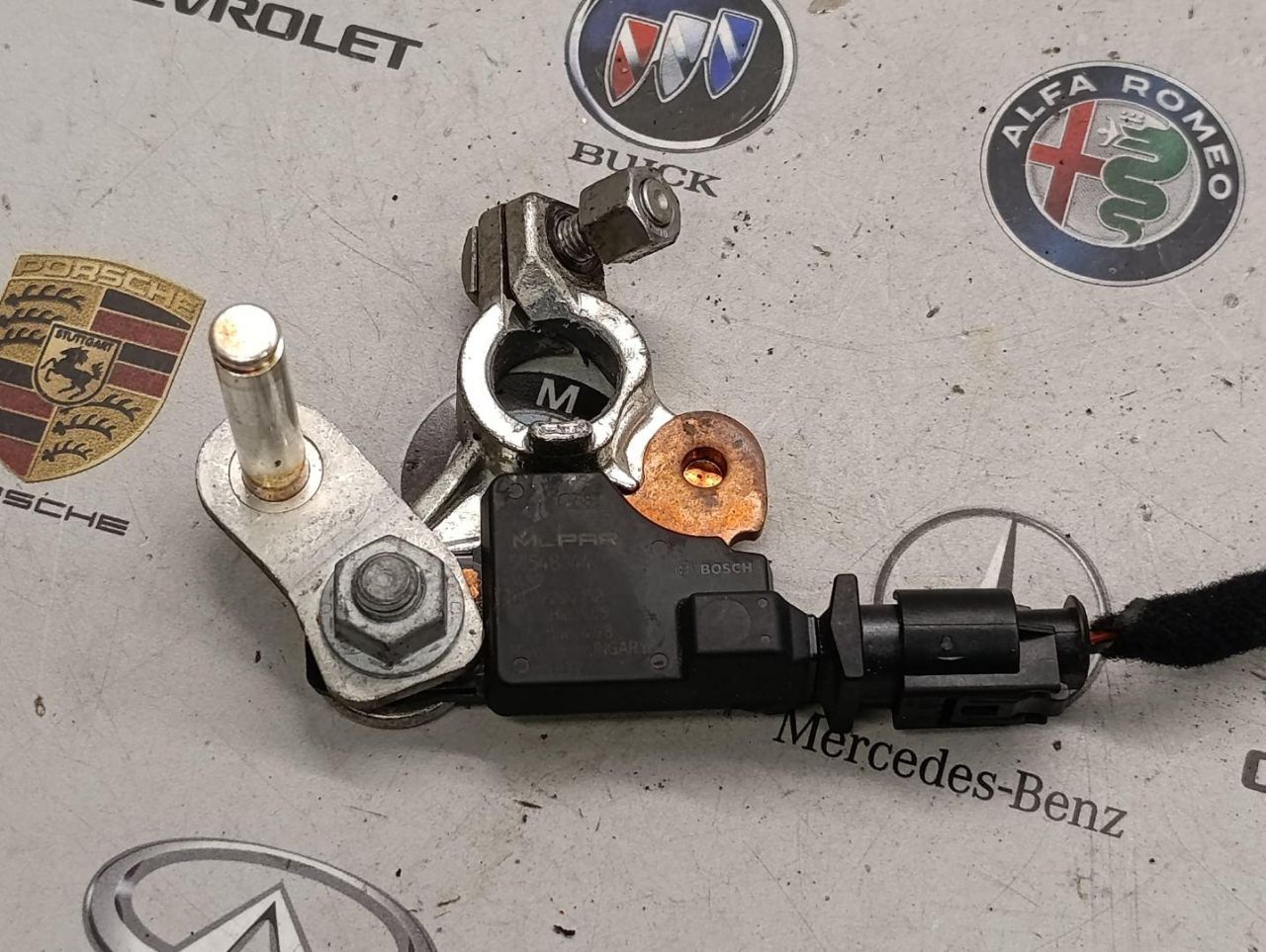 минусовой провод аккумулятора Alfa Romeo Stelvio 1 поколение 2018, 50548044 - фото №1