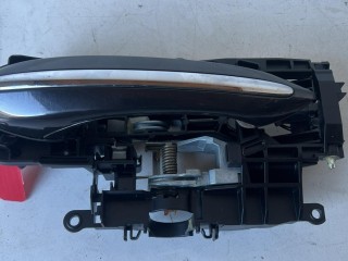 ручка наружная задняя правая BMW 2012, 2.0 л., N20 B20 A, бензин, АКПП, седан, X4717565009