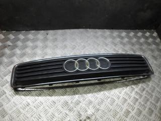 решетка радиатора Audi A2 8Z 2001, 1.4 л., дизель, МКПП, хетчбэк 5 дв., 8Z0853321, 8Z0653631A
