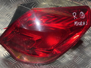 фонарь задний правый Opel Astra J 2010, 1.3 л., дизель, МКПП, темно серый, хетчбэк 5 дв.