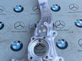 кулак поворотный левый BMW 2023, 3.0 л., бензин, c36, 6876655