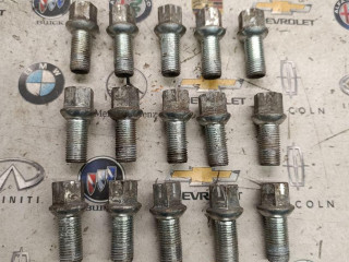 болт колесный Audi A6 C8 2022, 2.0 л., бензин