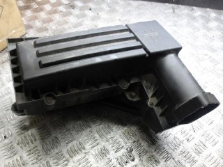 корпус воздушного фильтра Volkswagen Golf 5 поколение 2008, 1.9 л., дизель, МКПП, универсал, 3C0129601CA