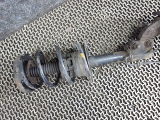 стойка передняя правая Renault Megane 1 поколение [рестайлинг] 2001, 1.6 л., бензин, МКПП, кабриолет