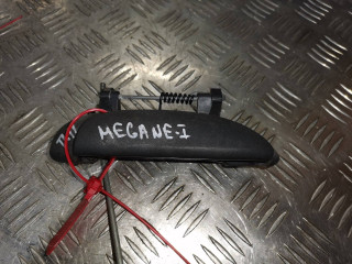 ручка наружная Renault Megane 1 поколение [рестайлинг] 2001, 1.6 л., бензин, 5МКПП, хетчбэк 5 дв., 7700433076