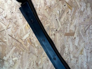 накладка двери (крышки) багажника Mercedes-Benz GLE W166 2018, 2.2 л., дизель, АКПП, черный, внедорожник 5 дв., правый руль, A1666910008