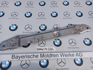 распорка стоек BMW i4 G26 2022, электро, АКПП, 9884696