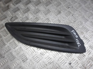 заглушка (решетка) в бампер Ford Fiesta 6 поколение [рестайлинг] 2015, 1.3 л., бензин, МКПП, хетчбэк 5 дв., C1BB15A222A