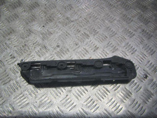 крепление бампера Volkswagen Caddy 2 поколение 2004, 2.0 л., дизель, МКПП, минивэн, 1T0807049