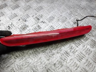 дополнительный стоп-сигнал Volkswagen Golf 6 поколение 2009, 1.6 л., дизель, МКПП, универсал, 1K6945097A