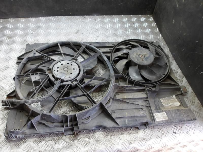 вентилятор радиатора Volkswagen Transporter T5 2008, 2.5 л., дизель, МКПП, микроавтобус, 7H0959455D, 7H0121201CN - фото №1