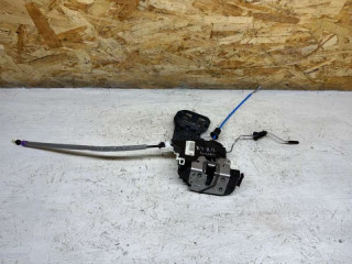 замок двери передней правой Mercedes-Benz GLA-Класс X156 2016, A1667200435, A2467220208, A2467230114