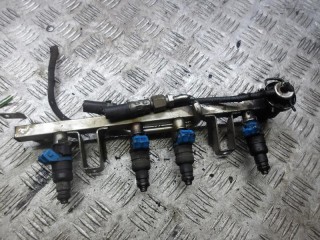 форсунка Volkswagen Passat B5 1998, 1.6 л., бензин, 06B133551L