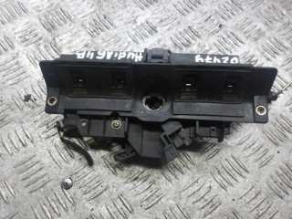 активатор замка багажника Audi A6 C5 [рестайлинг] 2004, 2.5 л., дизель, АКПП, универсал, 4B0827565H