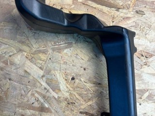 воздуховод (дефлектор) радиатора Land Rover Range Rover Sport 2 поколение [рестайлинг] 2020, 3.0 л., 306DT, дизель, АКПП, rhodium silver (1ac), внедорожник 5 дв., полный привод, правый руль, CPLA-9G789-A