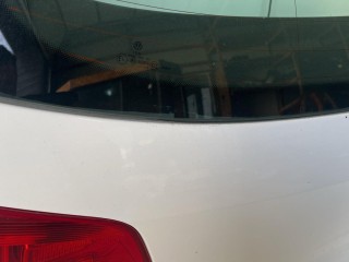 крышка багажника (дверь 3-5) Volkswagen Tiguan 1 поколение [рестайлинг] 2013, 1.4 л., CTHA, бензин, АКПП, внедорожник 5 дв., 5N0827025G