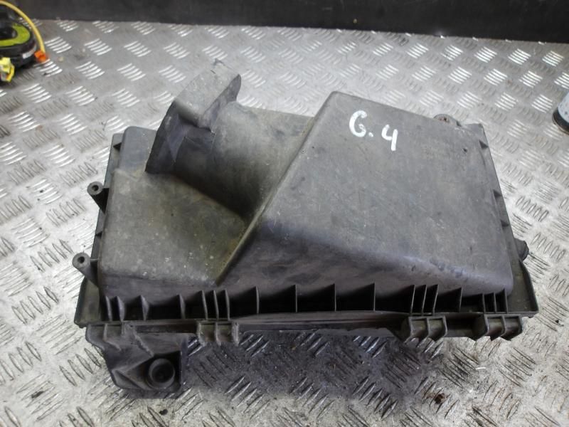 корпус воздушного фильтра Volkswagen Golf 3 поколение 1999, 1J0129607D - фото №1