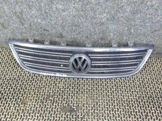 решетка радиатора Volkswagen Phaeton 1 поколение 2007, 3.0 л., дизель, АКПП, седан, 3D0853661H