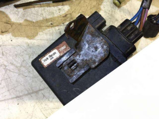 блок управления вентилятором (реле) Rover 400 Series 2 поколение 1999, 1.6 л., бензин, YWB100800