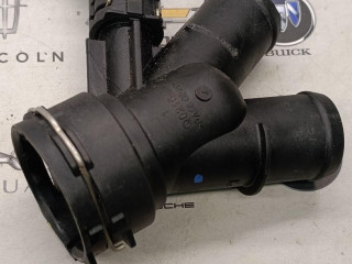 фланец (тройник) системы охлаждения Volvo XC40 1 поколение [рестайлинг] 2024, 2.0 л., бензин