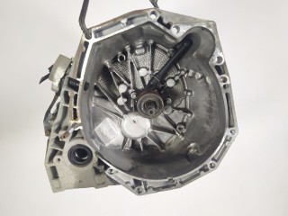 КПП механическая (МКПП) Renault Duster 1 поколение 2013, 1.5 л., TD, дизель, МКПП, передний привод, TL4043, 8201057476