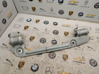 Крепления ( кронштейн ) крыла прав. Audi A6 C8 2022, 2.0 л., бензин, 4K0821168