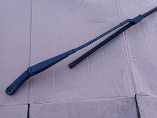 щеткодержатель (поводок стеклоочистителя, дворник) Chevrolet Cruze 2 поколение 2017, 1.4 л., бензин, АКПП, синий, 13466308