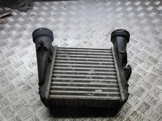 интеркулер Volkswagen Passat B5 1999, 2.5 л., дизель, 3B0145806
