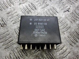 реле (прочие) Mercedes-Benz 190 1 поколение 1993, 2.3 л., бензин, МКПП, седан, 2018210047