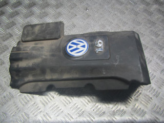 декоративная крышка двигателя Volkswagen Passat B5 2001, 1.6 л., бензин, 06B103935S