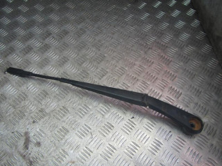 щеткодержатель (поводок стеклоочистителя, дворник) Ford B-max 1 поколение 2012, 1.4 л., бензин, МКПП, минивэн, AV1117526CC