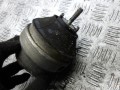 подушка крепления двигателя Volkswagen Passat B5 1999, 8D0199379J - фото №6