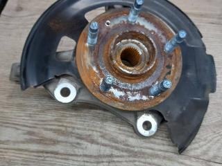 кулак поворотный левый Chevrolet Cruze 2 поколение 2016, 1.4 л., бензин, седан, 39030299