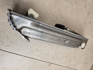 домкрат Mercedes-Benz C AMG W204 2009, 6.3 л., бензин, АКПП, серый, седан, задний привод, A2115830415