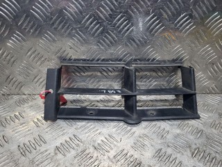 заглушка (решетка) в бампер BMW 5 серия E39 2000, 2.0 л., дизель, МКПП, седан, 511182356739