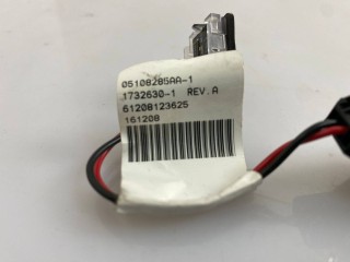 фонарь салона (плафон) Maserati Levante 1 поколение 2017, 3.0 л., A630HP, дизель, АКПП, blue, внедорожник 5 дв., полный привод, правый руль, 675000427, 05108285AA