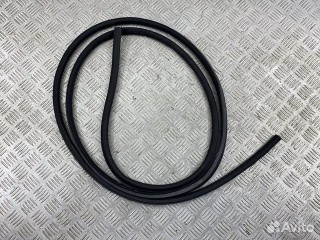 уплотнитель двери BMW X7 G07 (2018 - 2026), 51769465542