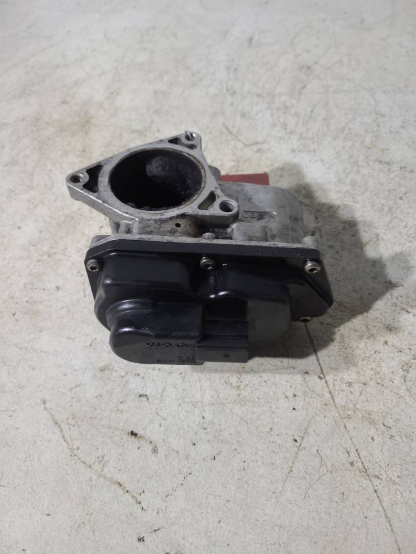 клапан EGR Volkswagen Passat B6 2009, 2.0 л., TDi PD, CBAA, дизель, 6МКПП, серебристый, универсал, передний привод, 03L131501K - фото №1