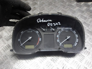 щиток приборов (приборная панель) Skoda Octavia 1 поколение [рестайлинг] 2001, 1.9 л., дизель, МКПП, универсал, 1U0920811J