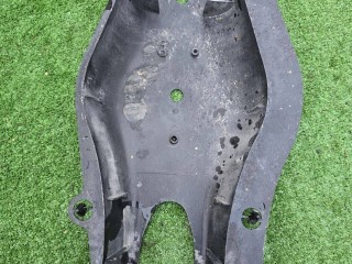 пыльник рычага Mercedes-Benz C AMG W204 2009, 6.3 л., бензин, АКПП, серый, седан, задний привод, A2043521588