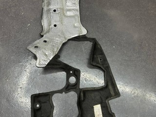 тепловой экран моторного отсека Alfa Romeo 2021, 2.1 л., дизель, АКПП, чёрный, внедорожник 5 дв., полный привод, 50544437