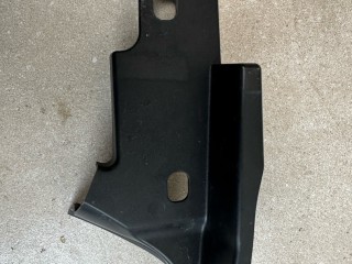 Крышка петли капота Infiniti G 4 поколение [рестайлинг] 2013, 3.7 л., VQ37VHR, бензин, АКПП, черный, кабриолет, задний привод, 65451-JL00A