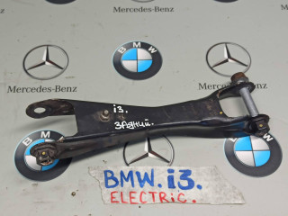 рычаг задний BMW i3 L01 2015, 6867879