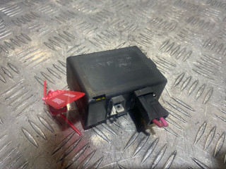 усилитель антенны Mercedes-Benz M-Класс W163 [рестайлинг] 2004, 2.7 л., OM 612.963, дизель, АКПП, внедорожник 5 дв., 1638200289