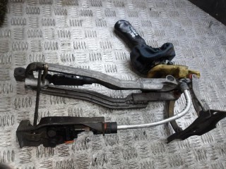 кулиса Mercedes-Benz C-Класс W203/S203/CL203 2003, 2.0 л., бензин, МКПП, седан