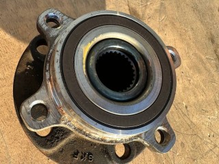 ступица задняя Alfa Romeo 2021, 2.1 л., дизель, АКПП, чёрный, внедорожник 5 дв., полный привод, 50533570