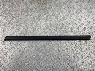 Уплотнитель стекла BMW X6 G06 (2019 - 2026), 51337437778