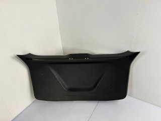 обшивка крышки багажника Alfa Romeo Stelvio 1 поколение 2018, 2.1 л., дизель, АКПП, 156145416