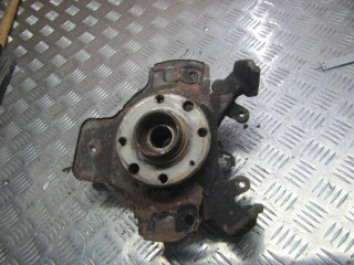 ступица передняя правая Opel Astra G 2001